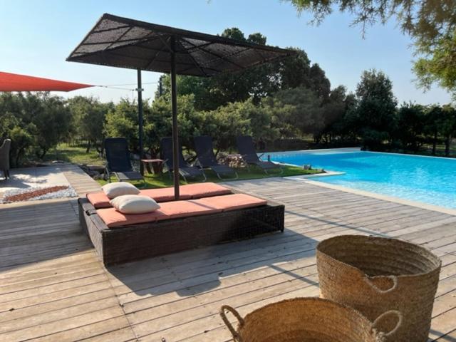 Le Domaine Du Cade-Gites D'Exception 4Etoiles "La Villa Du Cade" Cazevieille Exteriör bild